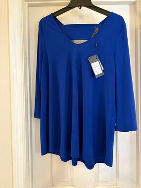 Women's V-Neck Long Sleeve Top - Royal Blue
